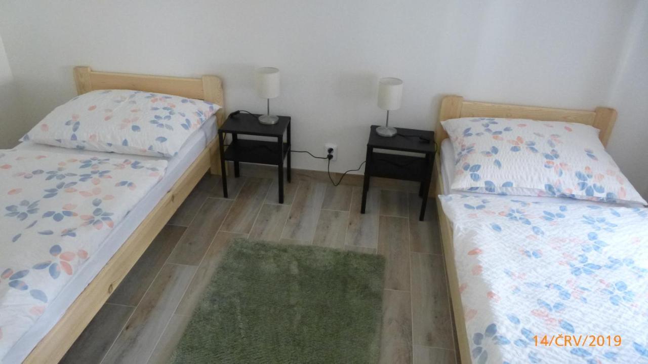 Penzion Sklář Nový Bor Exterior foto